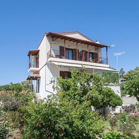 Ben'S Apartments Agia Paraskevi  Exterior photo